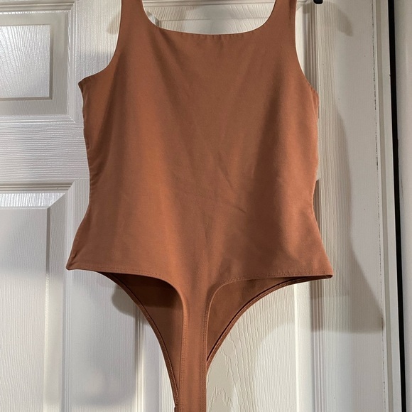 Banana Republic Factory Brown Bodysuit Size Small - Picture 5 of 9